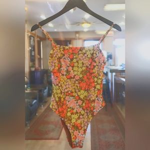 One Piece Billabong Swimsuit 🩱